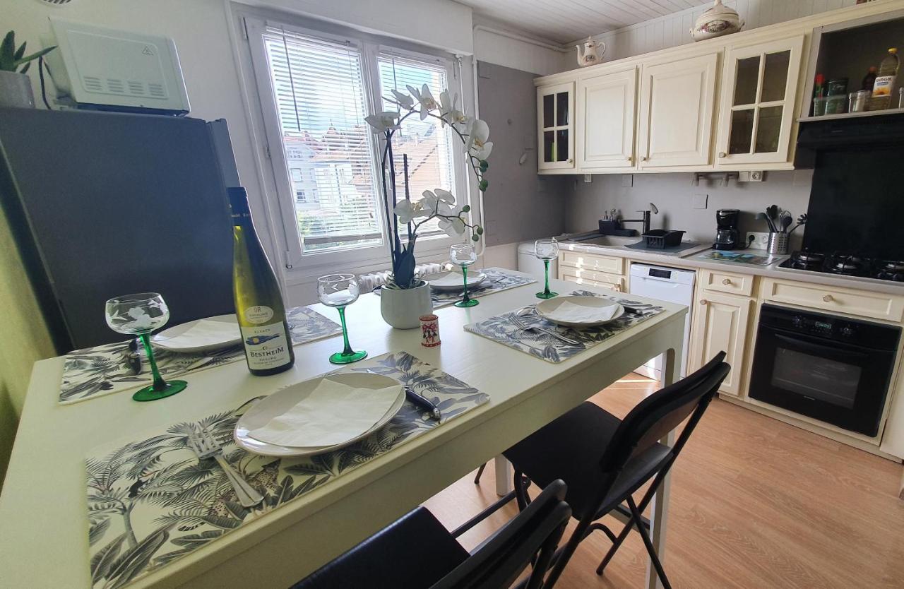 Apartamento Le Bienvenue A Colmar - Parking Prive Inclus, Centre A Deux Pas Exterior foto